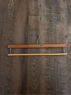 Peanuts NFL wooden hanger